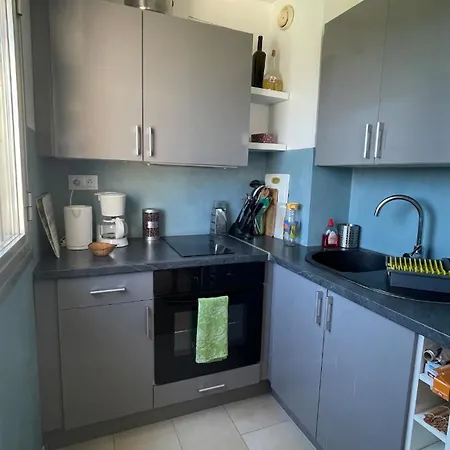 200 M De La Apartamento Antibes